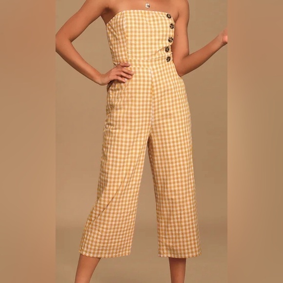 Lulu’s Yellow & White Strapless Gingham Jumpsuit Size Small - Picture 1 of 6